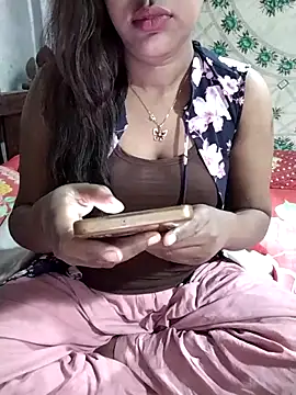 Snapshot of monekhan123 chatting on February 2025 05:14:01 PM monekhan123 online show from February 2025 05:14:01 PM