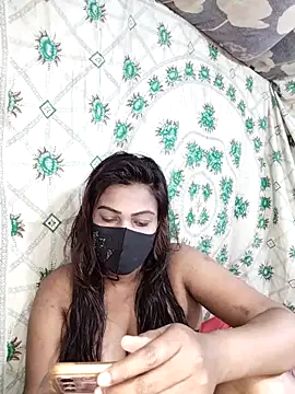 Snapshot of monekhan123 chatting on February 2025 05:27:01 PM monekhan123 online show from February 2025 05:27:01 PM