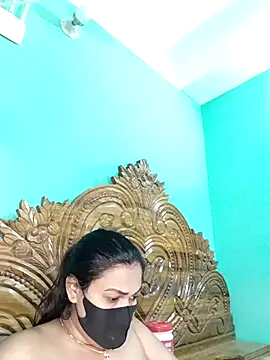 monekhan123 online show from November 2025 01:12:02 PM