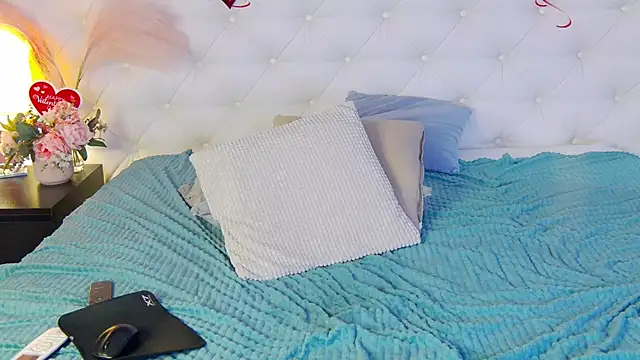 Snapshot of just_gay_ chatting on February 2025 07:38:01 PM just gay  online show from February 2025 07:38:01 PM