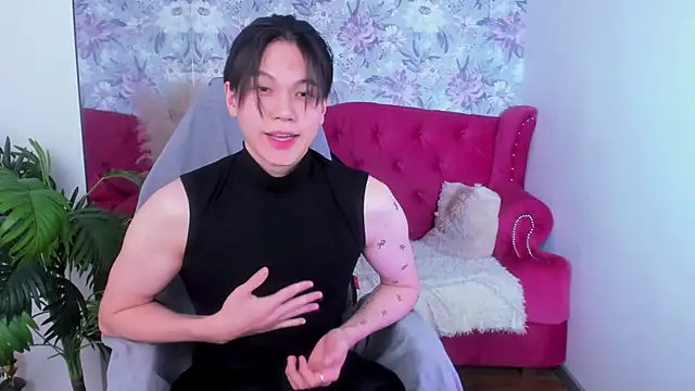 Snapshot of just_gay_ chatting on March 2025 04:49:01 PM just gay  online show from March 2025 04:49:01 PM