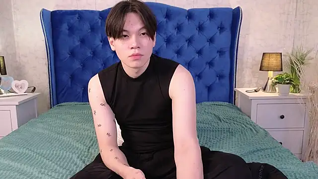 Snapshot of just_gay_ chatting on March 2025 04:02:02 AM just gay  online show from March 2025 04:02:02 AM