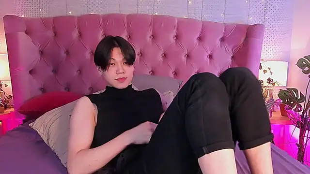 Snapshot of just_gay_ chatting on March 2025 07:31:02 PM just gay  online show from March 2025 07:31:02 PM