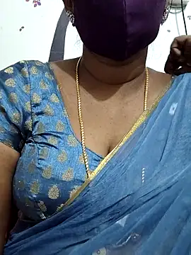 Snapshot of Tamil_Meera12 chatting on February 2026 11:53:02 AM Tamil Meera12 online show from February 2026 11:53:02 AM