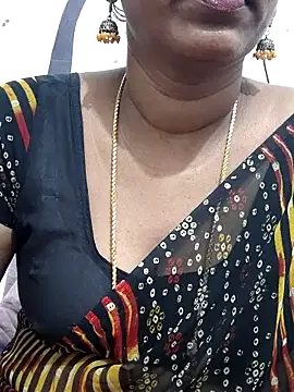 Snapshot of Tamil_Meera12 chatting on February 2026 05:08:01 PM Tamil Meera12 online show from February 2026 05:08:01 PM