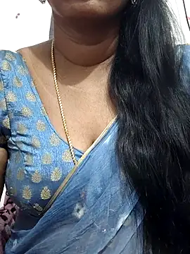 Snapshot of Tamil_Meera12 chatting on February 2026 05:40:02 PM Tamil Meera12 online show from February 2026 05:40:02 PM