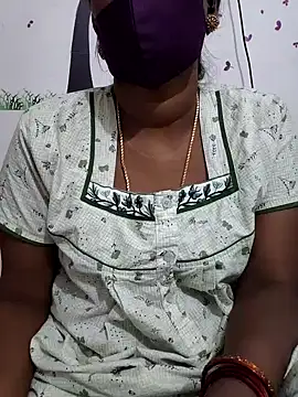 Snapshot of Tamil_Meera12 chatting on February 2026 12:13:02 PM Tamil Meera12 online show from February 2026 12:13:02 PM