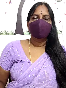 Snapshot of Tamil_Meera12 chatting on March 2026 03:45:01 AM Tamil Meera12 online show from March 2026 03:45:01 AM