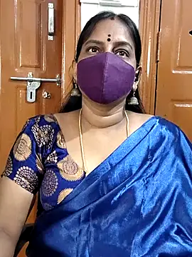 Snapshot of Tamil_Meera12 chatting on March 2026 03:57:02 AM Tamil Meera12 online show from March 2026 03:57:02 AM
