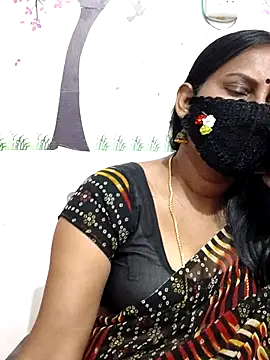Snapshot of Tamil_Meera12 chatting on March 2026 11:47:01 AM Tamil Meera12 online show from March 2026 11:47:01 AM