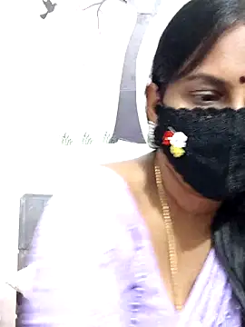Snapshot of Tamil_Meera12 chatting on March 2026 05:19:02 PM Tamil Meera12 online show from March 2026 05:19:02 PM
