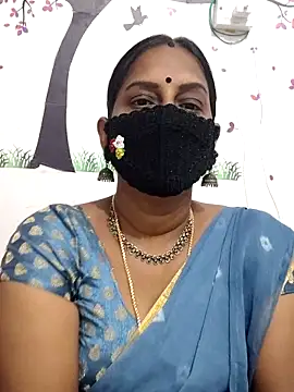 Snapshot of Tamil_Meera12 chatting on March 2026 04:40:02 PM Tamil Meera12 online show from March 2026 04:40:02 PM