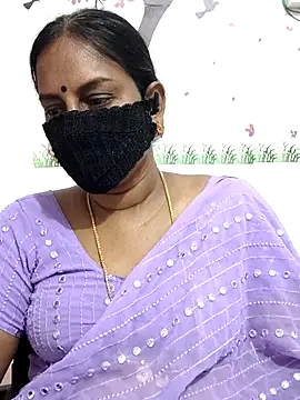 Snapshot of Tamil_Meera12 chatting on April 2026 05:47:02 AM Tamil Meera12 online show from April 2026 05:47:02 AM