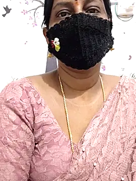 Snapshot of Tamil_Meera12 chatting on May 2026 07:49:01 AM Tamil Meera12 online show from May 2026 07:49:01 AM