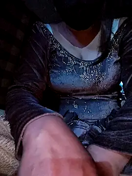 Snapshot of bestfriend-shikha chatting on February 2025 05:44:01 PM bestfriend-shikha online show from February 2025 05:44:01 PM