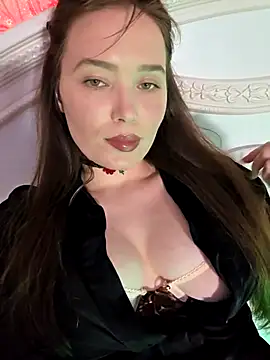 Snapshot of GoddessYanaMironova chatting on April 2026 03:27:01 PM GoddessYanaMironova online show from April 2026 03:27:01 PM
