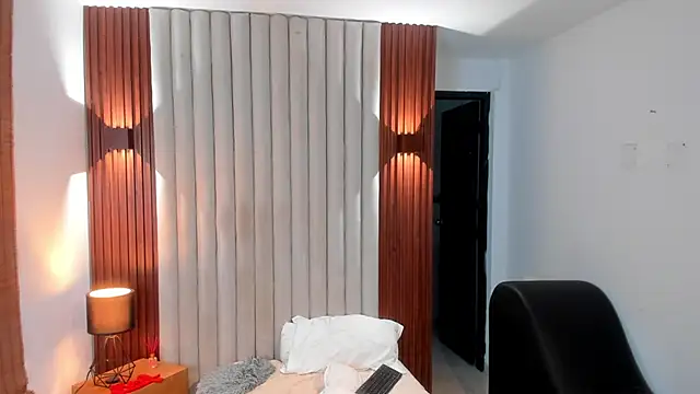 Justin mack online show from February 2025 03:26:02 PM