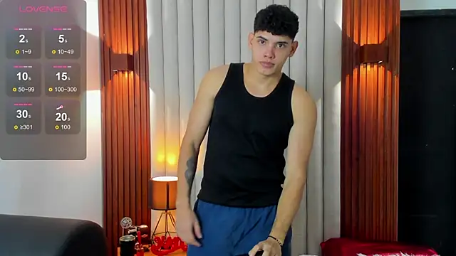 Justin mack online show from December 2025 06:57:02 PM