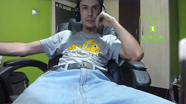 BigCumShoot online show from November 2025 04:22:01 AM