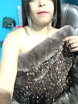 Snapshot of Babybird chatting on November 2025 06:08:02 PM Babybird online show from November 2025 06:08:02 PM