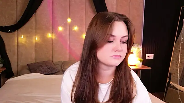 Snapshot of Kendra_Parlow chatting on November 2025 08:29:01 PM Kendra Parlow online show from November 2025 08:29:01 PM