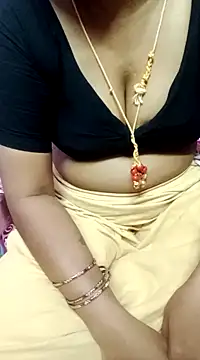 Snapshot of Tamil_Radha chatting on January 2025 09:37:01 PM Tamil Radha online show from January 2025 09:37:01 PM