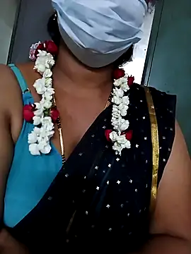 Snapshot of Tamil_Radha chatting on February 2025 04:33:02 PM Tamil Radha online show from February 2025 04:33:02 PM