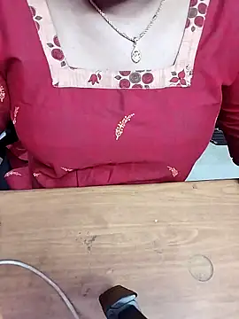 Snapshot of Tamil_Radha chatting on September 2025 06:22:01 PM Tamil Radha online show from September 2025 06:22:01 PM