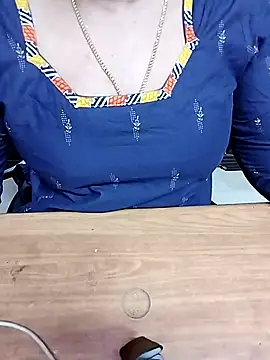 Snapshot of Tamil_Radha chatting on September 2025 05:18:01 PM Tamil Radha online show from September 2025 05:18:01 PM