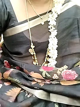 Snapshot of Tamil_Radha chatting on October 2025 11:21:02 AM Tamil Radha online show from October 2025 11:21:02 AM