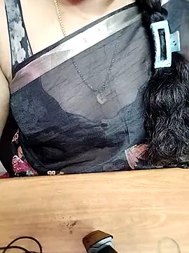 Snapshot of Tamil_Radha chatting on October 2025 08:26:02 AM Tamil Radha online show from October 2025 08:26:02 AM