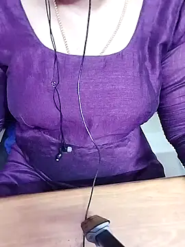 Snapshot of Tamil_Radha chatting on October 2025 01:35:01 AM Tamil Radha online show from October 2025 01:35:01 AM