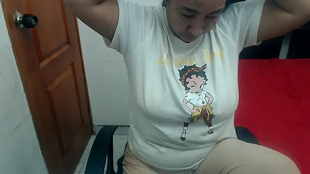 Siblleyx online show from February 2025 07:03:02 PM