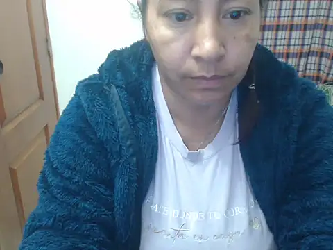 Snapshot of Siblleyx chatting on April 2026 12:34:01 AM Siblleyx online show from April 2026 12:34:01 AM