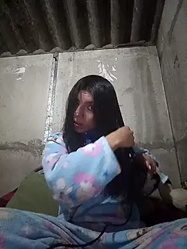 Ariell Kieran online show from February 2025 02:01:01 AM