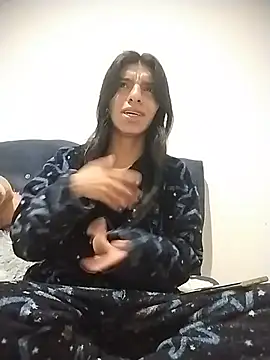 Ariell Kieran online show from July 2026 04:41:01 AM