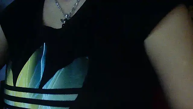 Cicamica12 online show from November 2025 06:41:02 PM