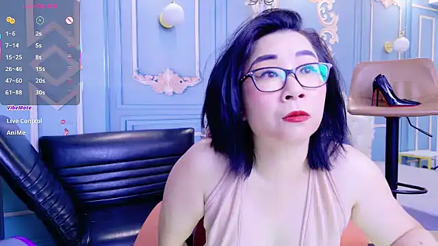 Snapshot of LucianaMe chatting on June 2026 02:23:02 AM LucianaMe online show from June 2026 02:23:02 AM