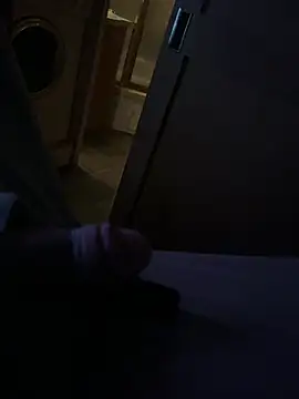 Snapshot of ClimbedCaelum chatting on March 2026 08:26:33 AM ClimbedCaelum online show from March 2026 08:26:33 AM