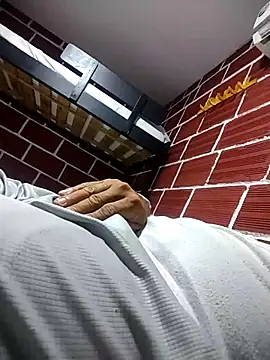 EL MATACULO1 online show from May 2026 04:19:01 AM