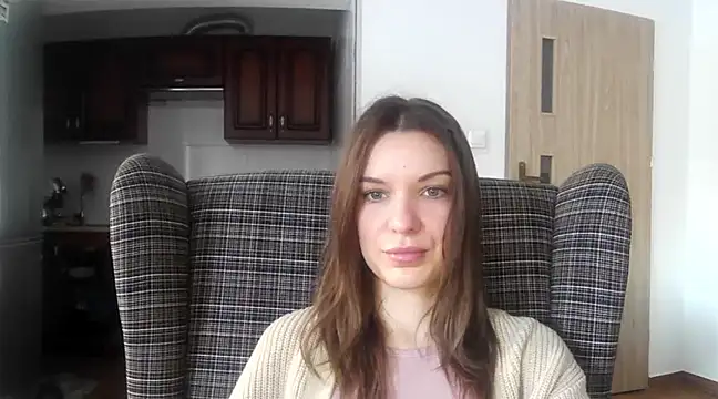 Snapshot of aurora_lust chatting on February 2025 07:43:01 AM aurora lust online show from February 2025 07:43:01 AM