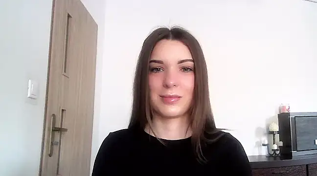 Snapshot of aurora_lust chatting on March 2025 07:42:02 AM aurora lust online show from March 2025 07:42:02 AM