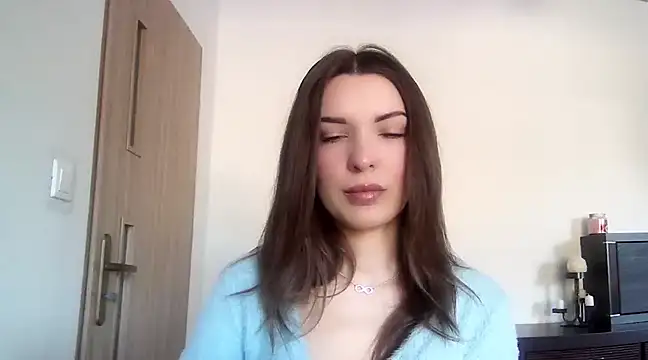 Snapshot of aurora_lust chatting on March 2025 07:35:02 AM aurora lust online show from March 2025 07:35:02 AM