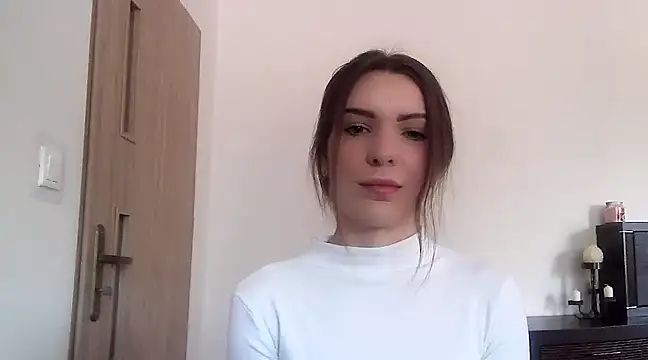 Snapshot of aurora_lust chatting on March 2025 10:57:02 AM aurora lust online show from March 2025 10:57:02 AM