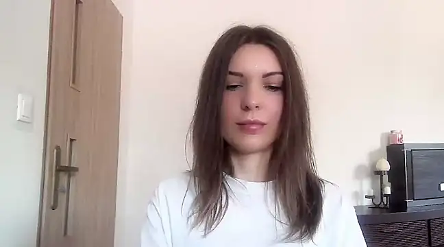 Snapshot of aurora_lust chatting on March 2025 10:54:02 AM aurora lust online show from March 2025 10:54:02 AM