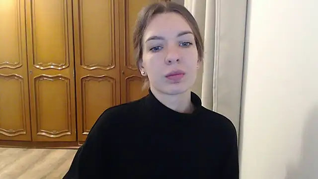 Snapshot of aurora_lust chatting on November 2025 06:35:01 AM aurora lust online show from November 2025 06:35:01 AM