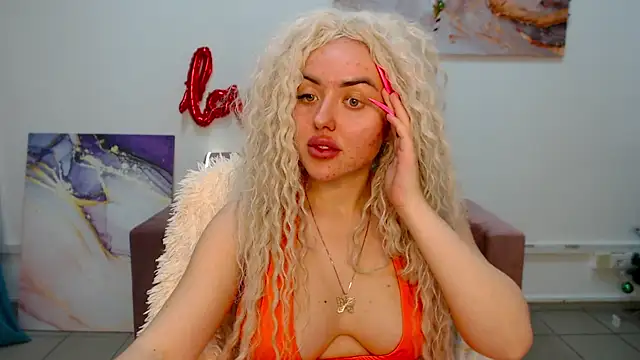 MissisCaty online show from February 2025 10:40:01 PM