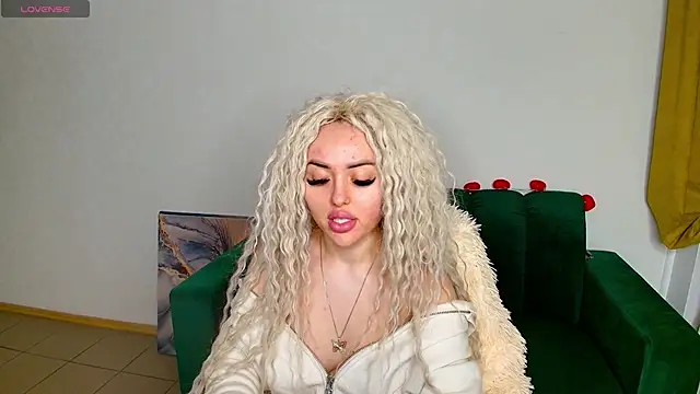 MissisCaty online show from February 2025 11:12:01 PM