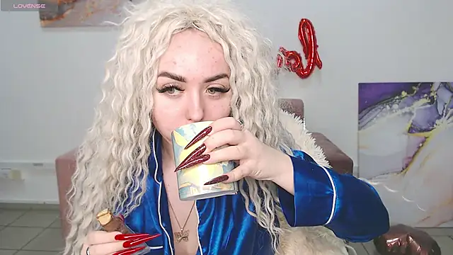 MissisCaty online show from February 2025 04:09:02 AM