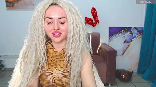 MissisCaty online show from February 2025 10:39:02 PM